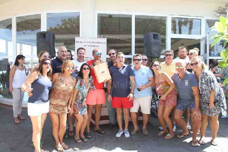 José Robles y Luis Alpuente logran el primer puesto en el concurso de paellas del Club Marítimo