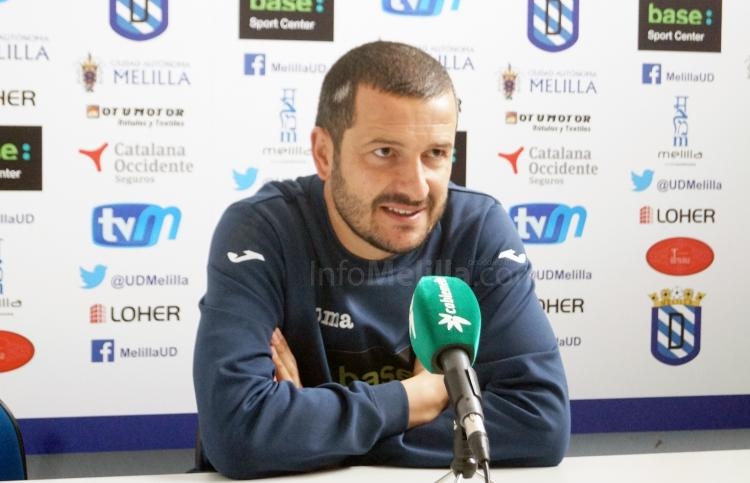 Fernándo Currás en rueda de prensa