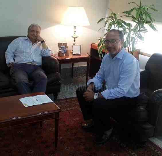Esteban junto a El Barkani durante su encuentro de hoy