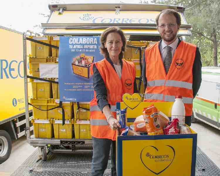 La oficina de Correos de Melilla recoge 38 kilos para el Banco de Alimentos de la Ciudad Autónoma