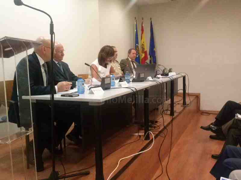 ‘Ciberdefensa y tutela de los derechos en las redes’ aborda la necesidad de la seguridad en el espacio digital