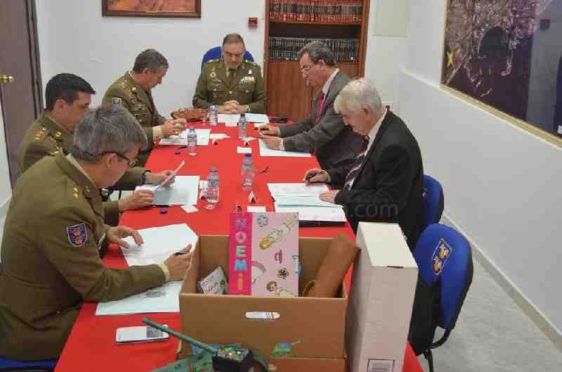 Dos trabajos del IES Juan Antonio Fernández y del CEIP Reyes Católicos, ganadores de los Premios Ejército 2015