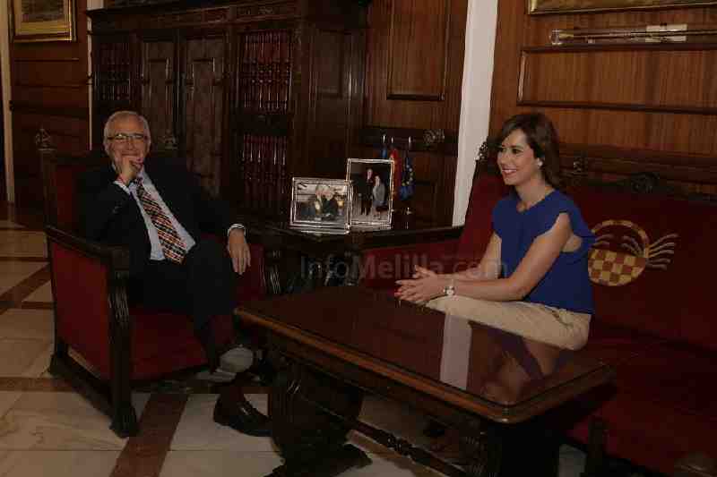 Juan José Imbroda junto a la diputada electa, Paz Velázquez
