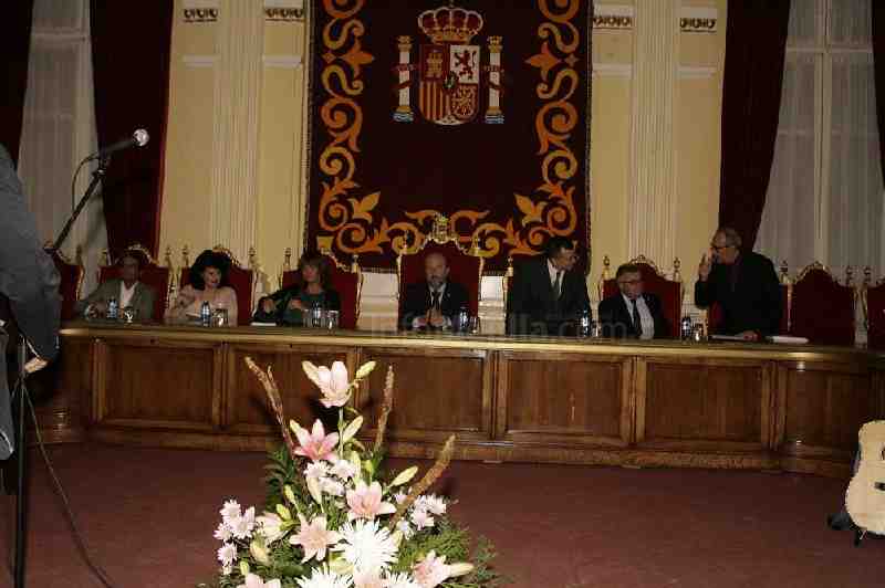 José Luis Rey gana el XXXVII Premio Internacional de Poesía de Melilla