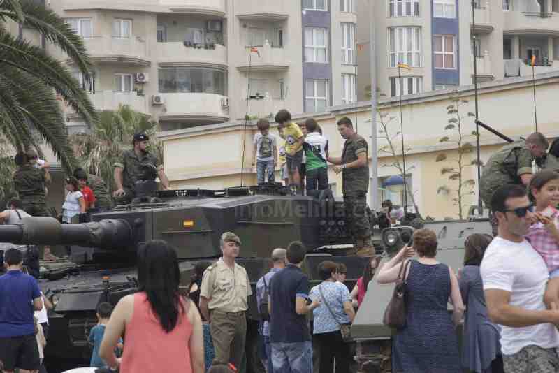 La Comandancia de Melilla conmemora el Día de las Fuerzas Armadas con el apoyo y participación de numerosos ciudadanos