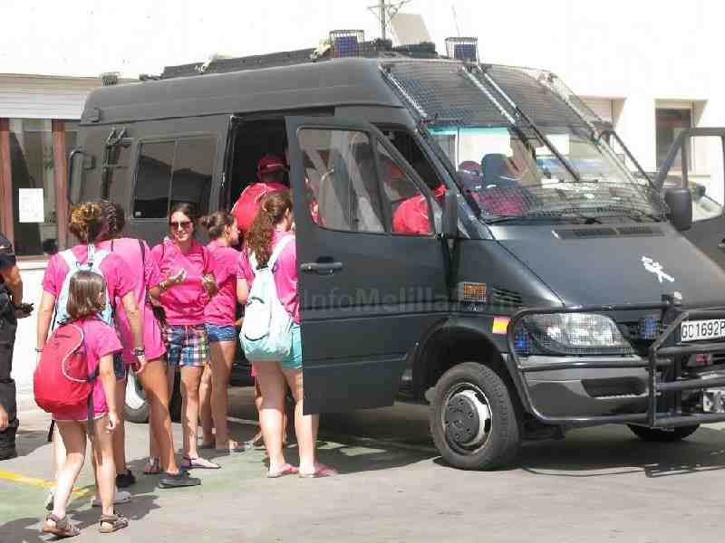 Unos 160 niños de las Colonias de Cáritas Interparroquial participan en una jornada de convivencia con la Guardia Civil