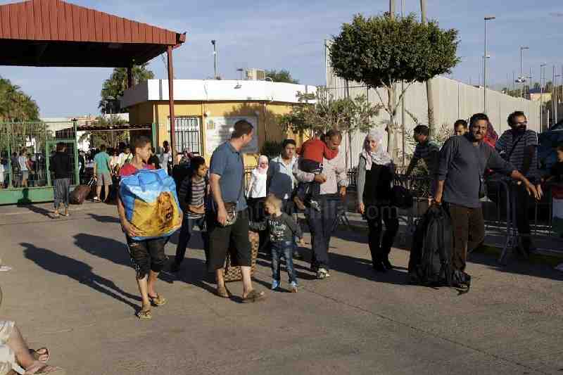 Ciudadanos sirios se unen a la manifestación celebrada en Melilla en apoyo a su pueblo