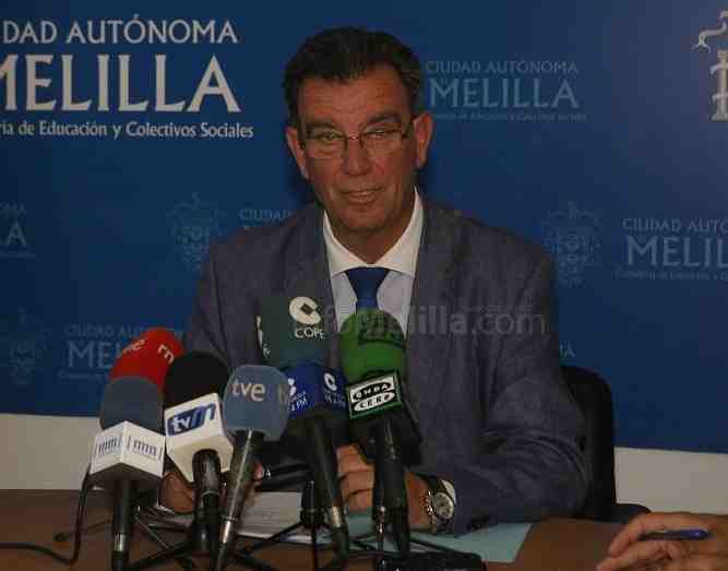 Antonio Miranda, consejero de Educación