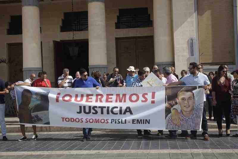 Las familias de los jóvenes tiroteados en Marruecos piden "la verdad" dos años después