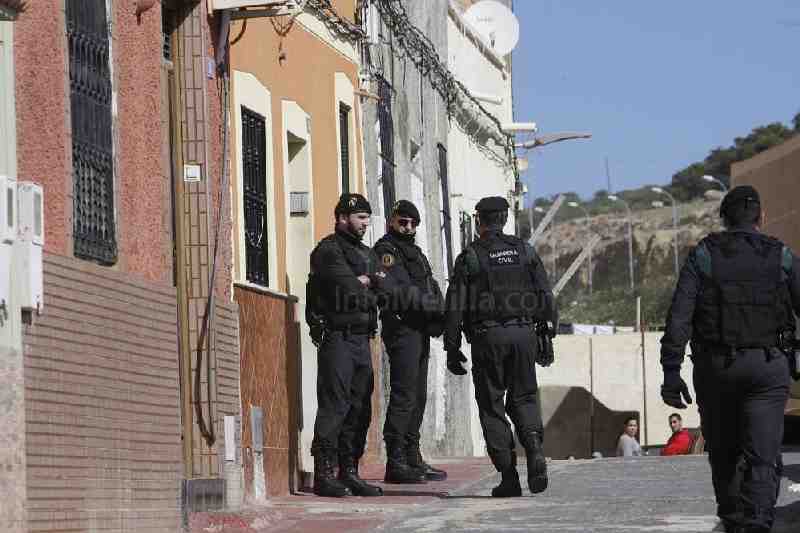 Detenidos en Melilla los dos responsables de una red de reclutamiento y adoctrinamiento del grupo terrorista DAESH en España