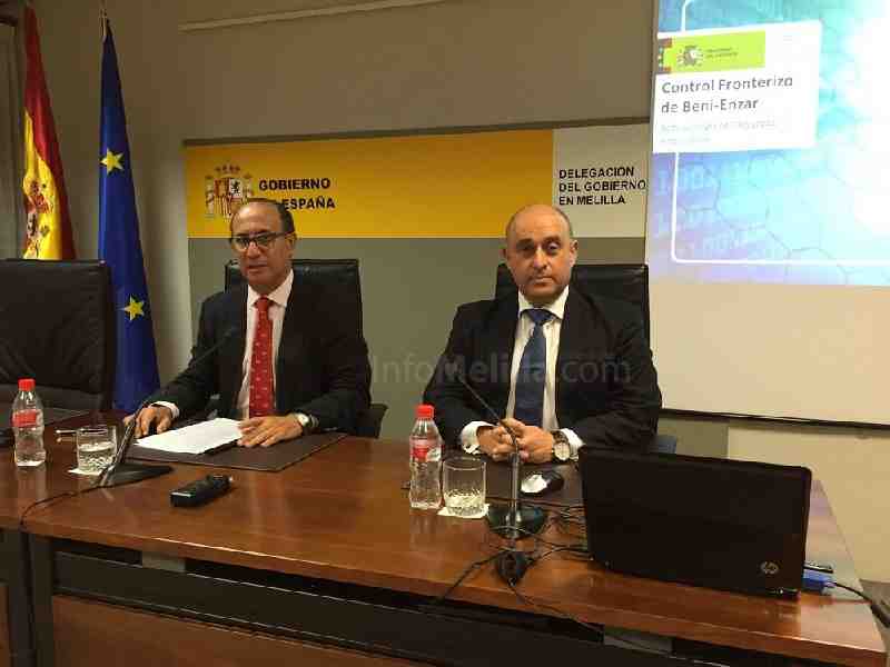 El Barkani junto al subdirector general de Sistemas de Información y Comunicaciones para la Segurida