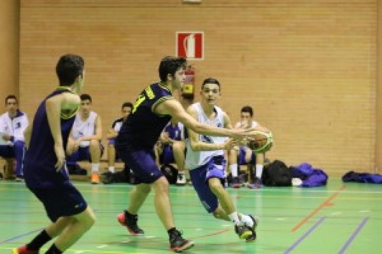 Melilla Baloncesto: En masculino, infantil y junior, se colocan en la final haciéndose con el liderato