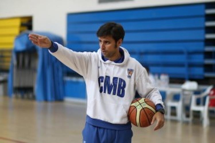 Alejandro Alcoba: "Hay que comenzar a ganar el partido desde la afición"