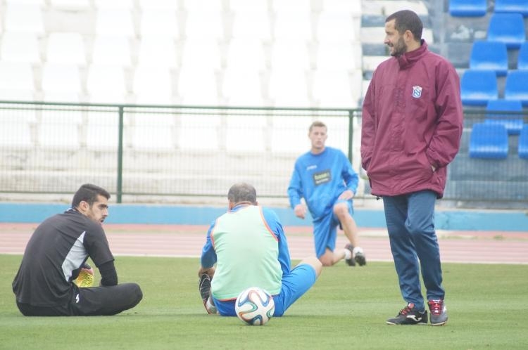 Unión Deportiva Melilla: Los lesionados continúan entrenando al margen