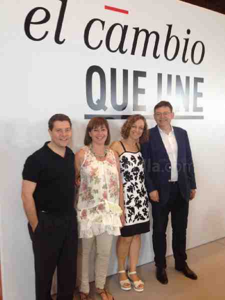 Gloria Rojas, junto con el presidente de Castilla-La Mancha, Emiliano García-Page, con la presidenta
