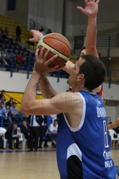 Melilla Baloncesto 83 Leyma Basquet Coruña 70 . ..¡¡¡Somos Play-Offs!!!