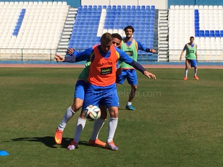 La U.D. Melilla continúa preparando el partido frente al Real Jaén C.F.