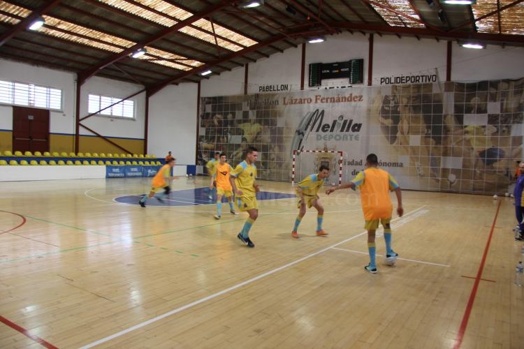 Una imagen de uno de los entrenamientos en el "Lázaro Fernández"