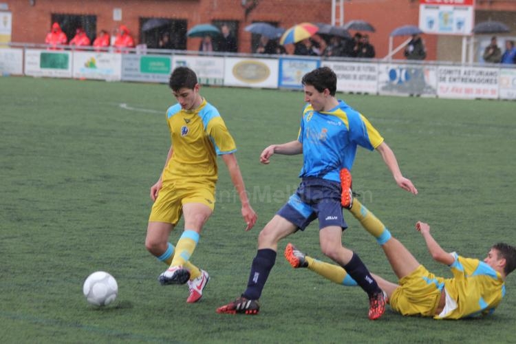 La Selección Sub 16 planta cara hasta que las fuerzas aguantaron ante el Principado de Asturias