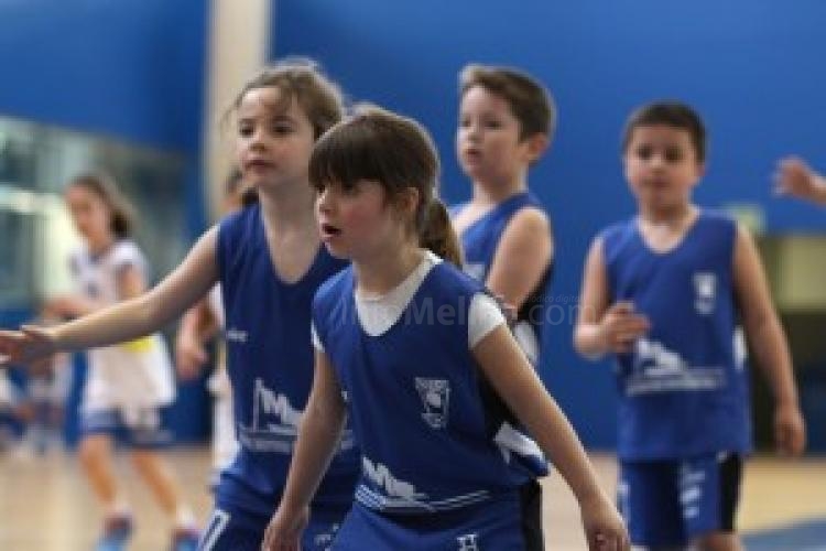 Melila Baloncesto: Diversión para el BabyBasket y pase a la final para el Junior Masculino