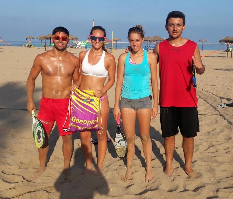 Tenis Playa: El Tenis Juvenil domina en el Tenis Playa local