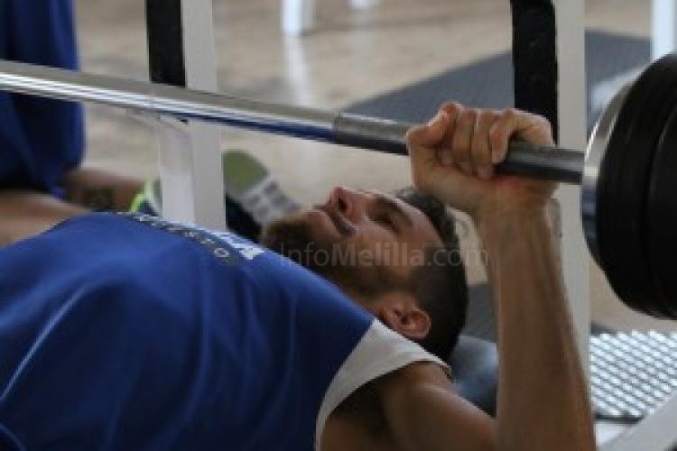 El Melilla Baloncesto comienza a preparar el partido contra el líder