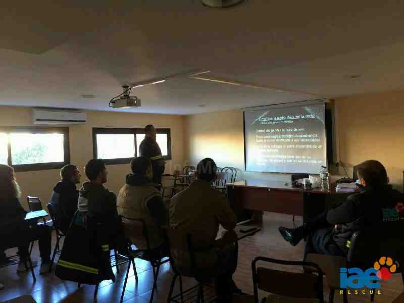 Intervención, Ayuda y Emergencias sigue apostando por la formación y preparación en 2015
