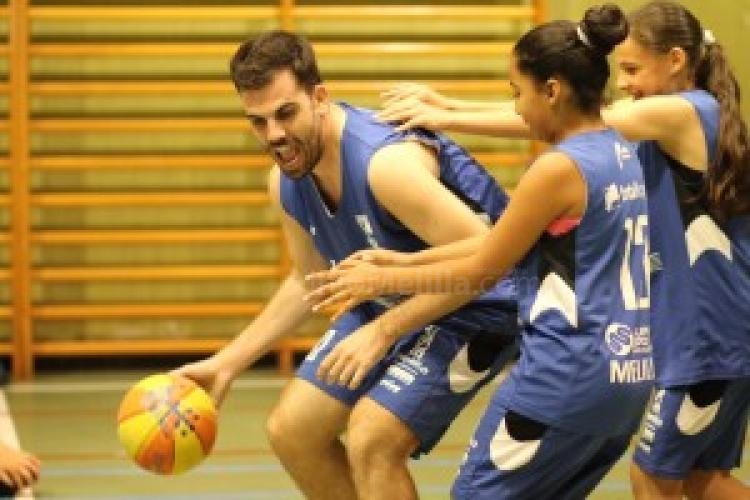 Melilla Baloncesto: Los Babybasket, Pequebasket y Minibasket se enfrentan a sus entrenadores