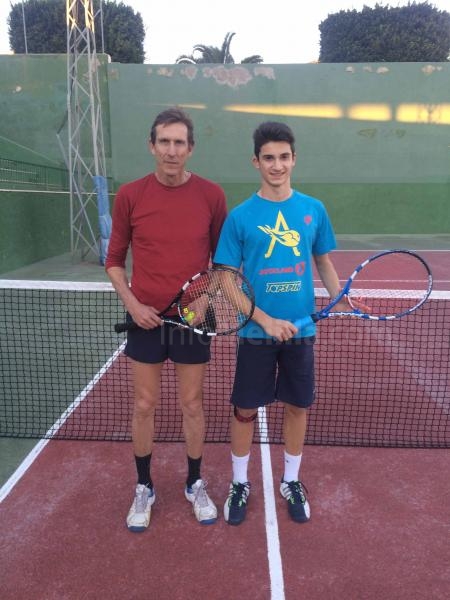 Consolación mascuina, Víctor López-Fernando Meliveo