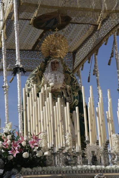 La salida de "La Pollinica" marca el inicio de la Semana Santa de Melilla