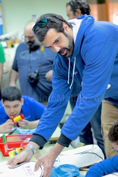 Melila Baloncesto: Hernández-Sonseca y Franch visitan el C.E.E Reina Sofia