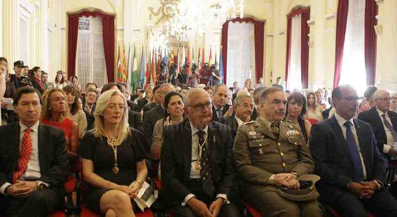 Imbroda es reelegido presidente de la Ciudad con los votos de PP y PPL
