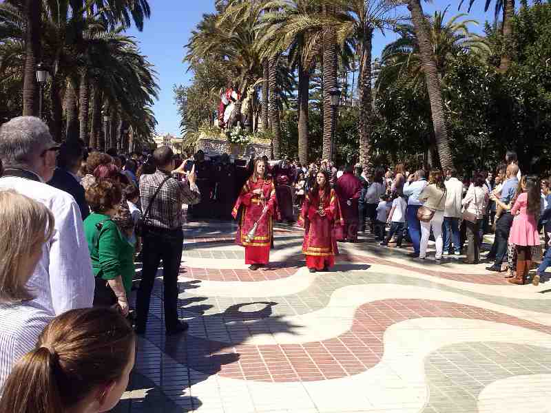 La salida de "La Pollinica" marca el inicio de la Semana Santa de Melilla