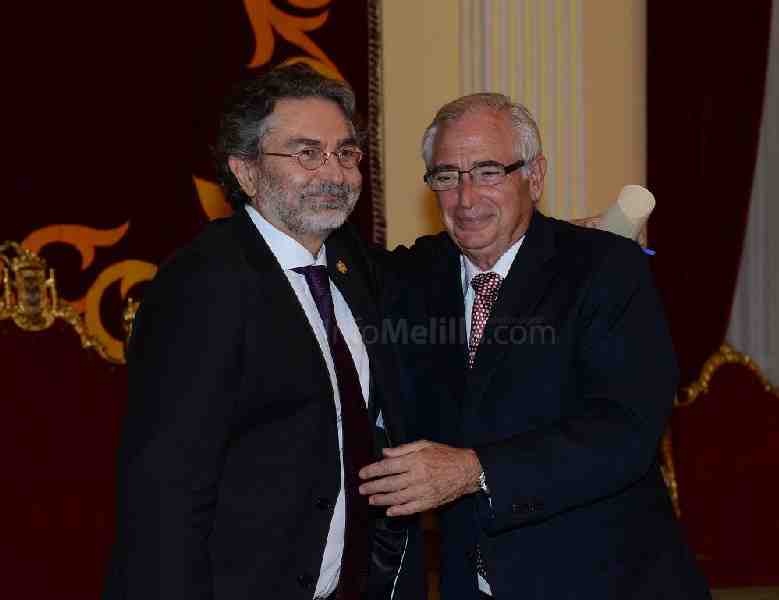 El escritor y periodista Antonio Rubio distinguido como Melillense del año