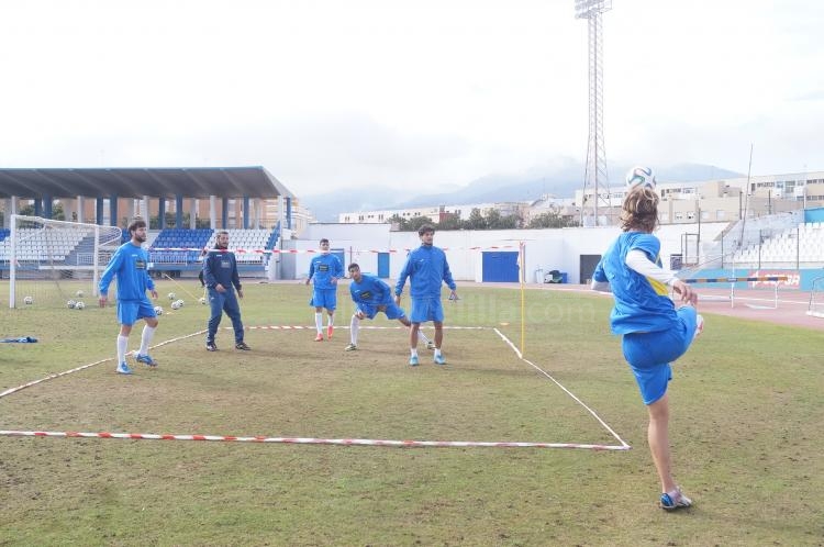 La U.D. Melilla sigue preparando el partido frente al Córdoba B