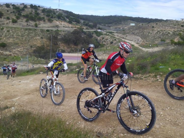 Ciclismo: Se desarrolla con éxito la I Prueba del Open "Ciudad de Melilla BTT-XCO"
