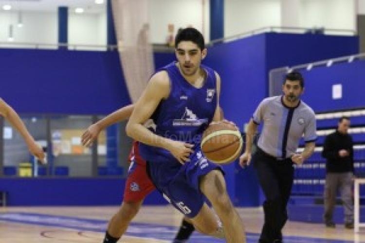 Melila Baloncesto: Diversión para el BabyBasket y pase a la final para el Junior Masculino