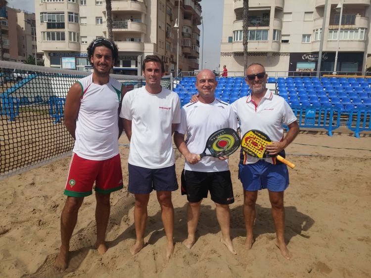 Tenis Playa: Antomi Ramos-Borja Cano y Mónica León-Wisal Mohamed se proclaman campeones del Internacional G3