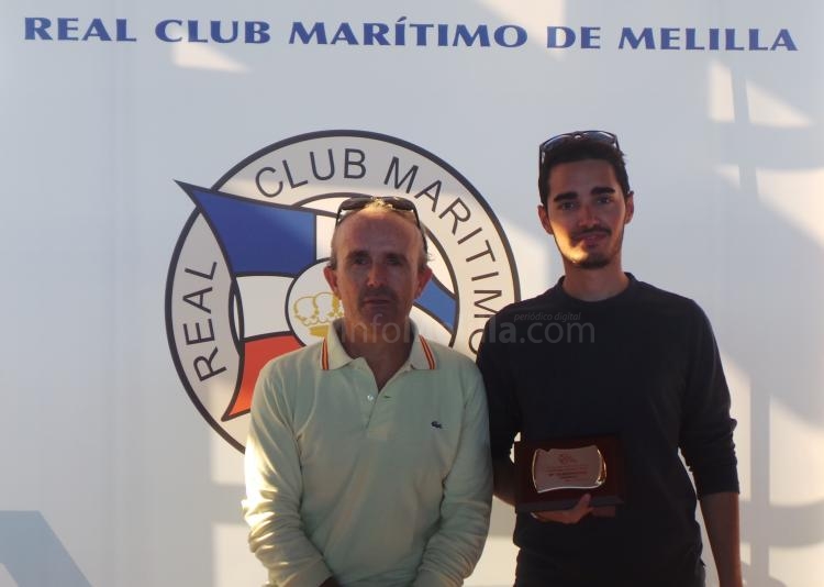 Vela: Clausura el Memorial "Comodoro Antonio Pinori"