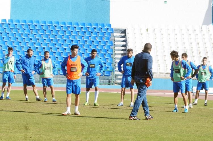 La U.D. Melilla ultima detalles para recibir a la Balompédica Linense