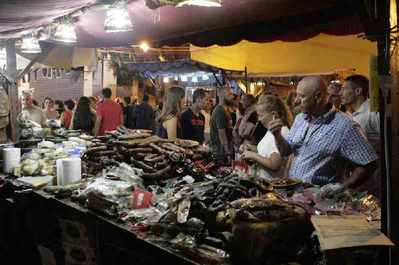 Melilla la Vieja se convierte durante este fin de semana en un tradicional Mercado Medieval