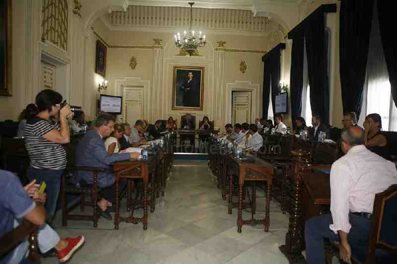 Los votos PP y PPL sacan adelante el pago de dos millones en facturas atrasadas