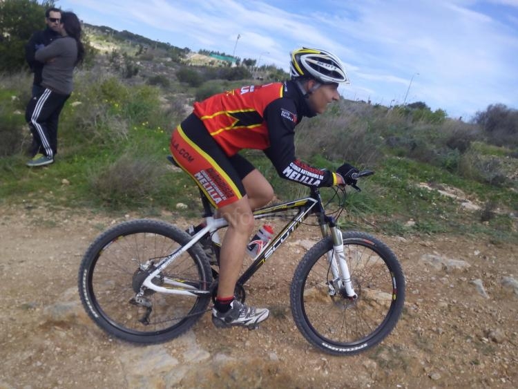Ciclismo: Se desarrolla con éxito la I Prueba del Open "Ciudad de Melilla BTT-XCO"