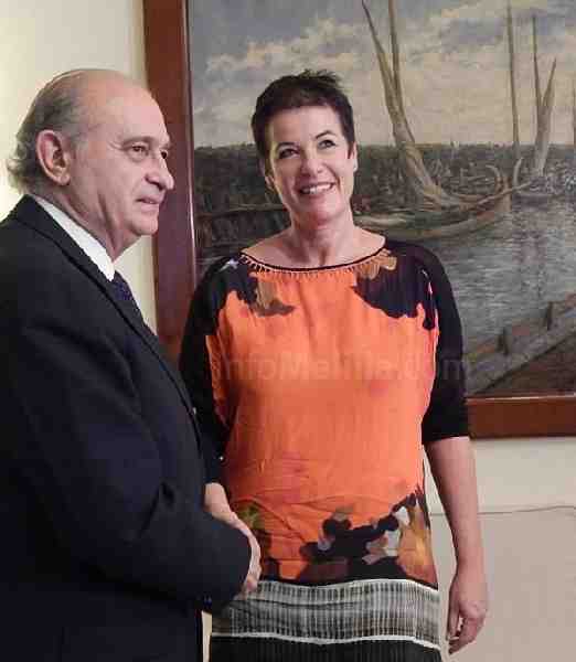 El ministro del Interior explica a la responsable de ACNUR en España las futuras oficinas de asilo de Ceuta y Melilla