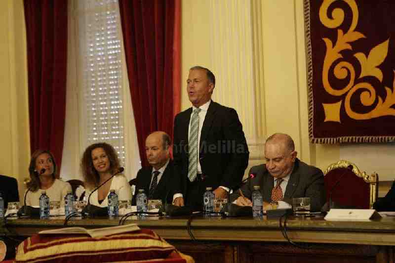 Imbroda es reelegido presidente de la Ciudad con los votos de PP y PPL