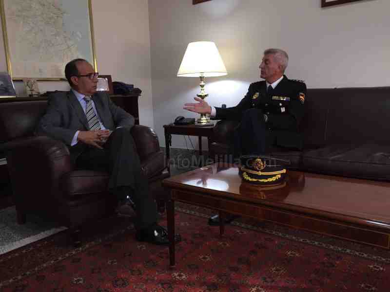 El delegado del Gobierno recibe al nuevo Jefe Regional de Operaciones de la Policía Nacional