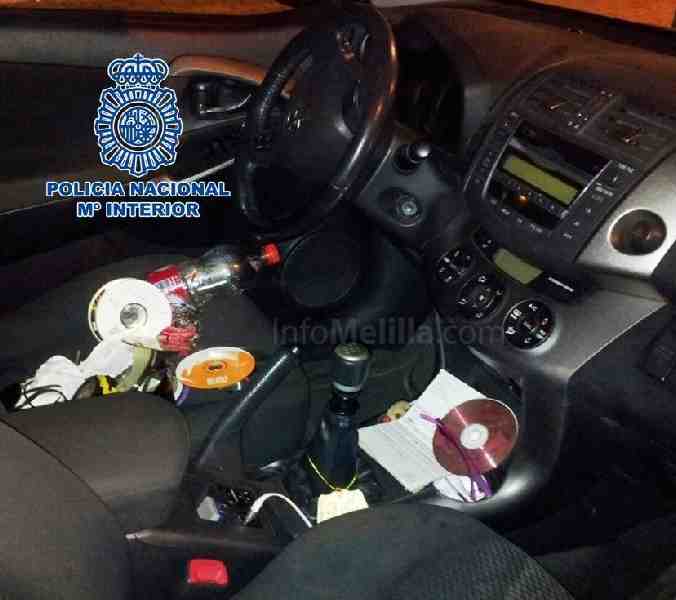 Detenidos tres individuos por robos en interior de vehículos, dos de ellos con numerosos antecedentes