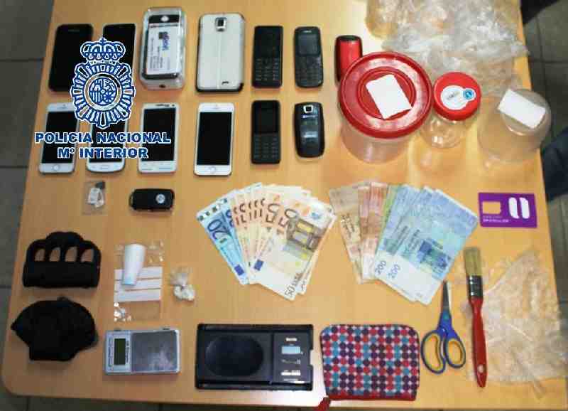 Detenidos ocho jóvenes como presuntos miembros de un grupo dedicado al tráfico de estupefacientes