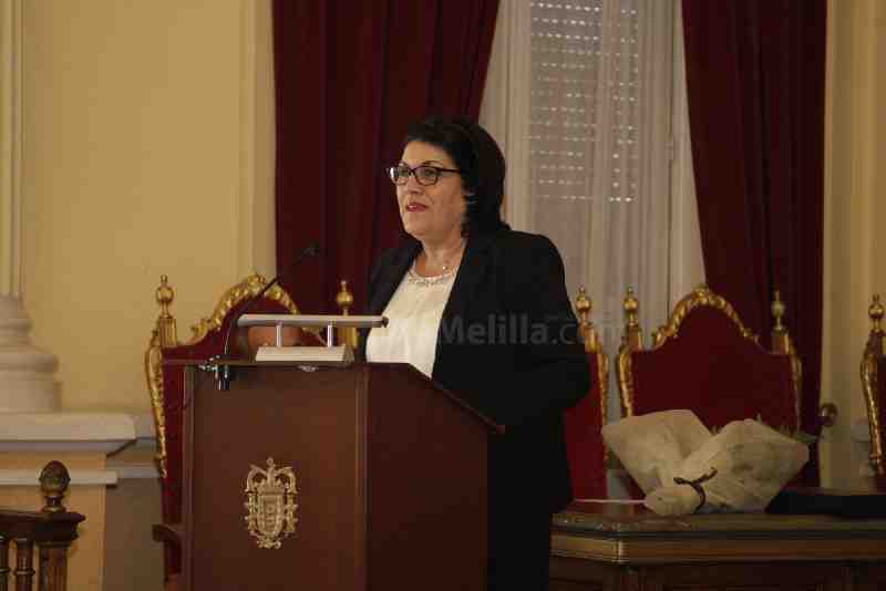 Las matronas Dolores Sáez y Yamina Mizzian reciben el Premio “Lourdes Carballa 2015”