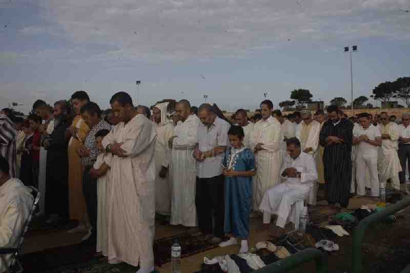 Unos 10.000 musulmanes participaron en el rezo de inicio de la Fiesta del Sacrificio